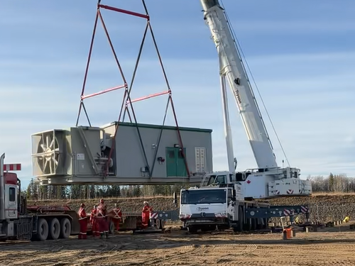 220 ton crane service for industrial lifts in Alberta